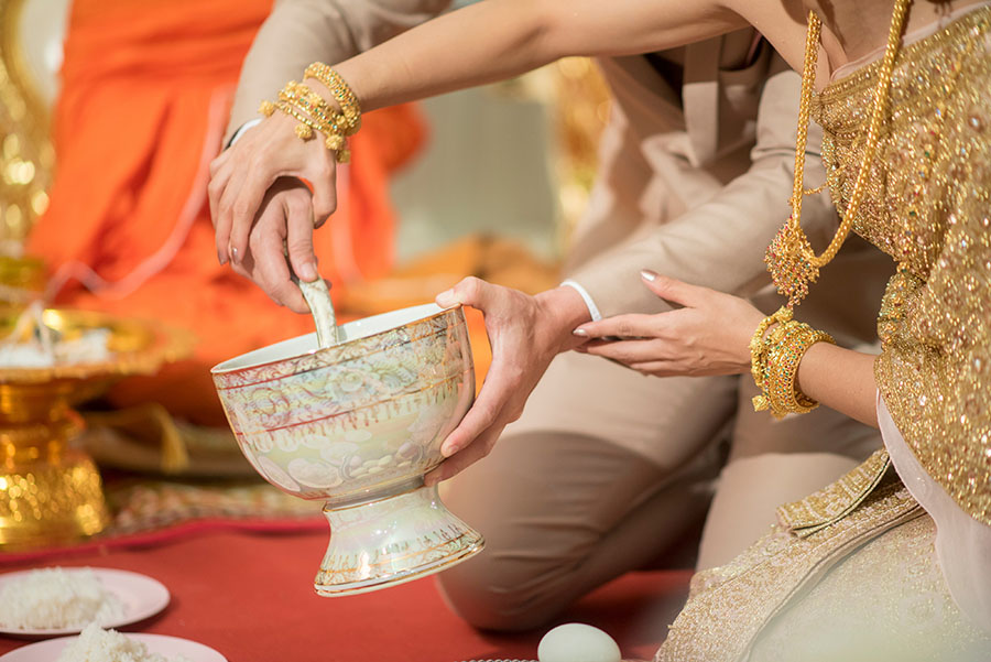 รับจัดงานบุญ รับจัดงานแต่งพิธีเช้า